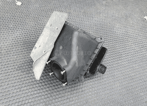 Obudowa Filtra 06B133837AG 06B133837P Powietrza Pokrywa 2.0 ALT Audi A4 B6 B7 VW 30