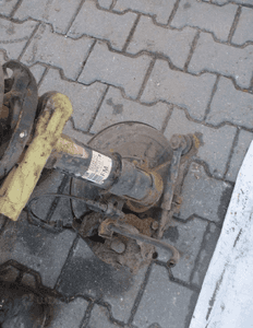 zwrotnica prawy przód OPEL MERIVA B 1.4T 13268957 6