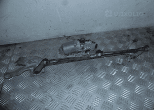 SUBARU FORESTER III MECHANIZM WYCIERACZEK PRZÓD 09 2