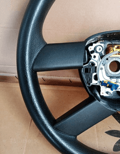 Kierownica czteroramienna ładna VW Polo 9N 6Q0837885 2