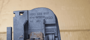 Klamka prawy przód przednia prawa Audi A4 B6 4B0839885 5