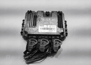 Komputer sterownik silnika trafic ii vivaro a 1.9 dci 8200389519 0281011529 2