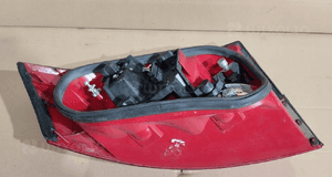 Lampa prawa tył tylna audi tt 8N uk 4