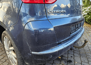 Citroen C4 Picasso I zderzak tył tylny PDC KENC 1