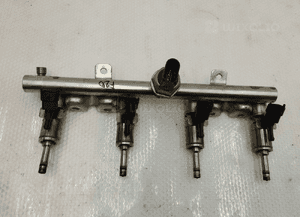 Bmw F20 F30 listwa wtryskowa wtryski 7592426 2