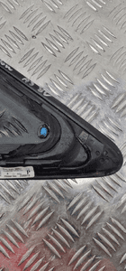 Audi 8V5 sedan szyba karoseryjna prawa tylna tył 8V5845300J 8
