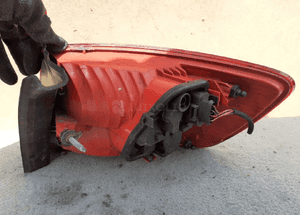 Audi A6 C6 kombi lampa tył tylna lewa 4