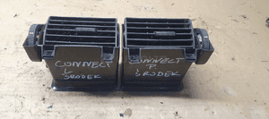Kratka nawiewu powietrza środkowa Ford Transit Connect 2T1H-19C682-AC 2T1H-19C681-AC 2