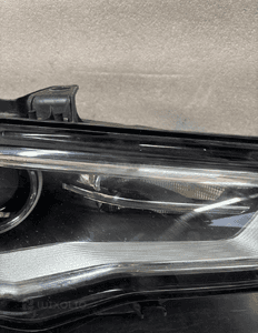 Lampa prawy przod audi A3 8V xenon eu 4