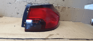 Lampa prawy tył tylna prawa Opel Zafira C 13278785 1