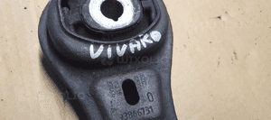 Łapa silnika poduszka Opel Vivaro B Trafic III 1.6 DCI 8200675206 93866731 7