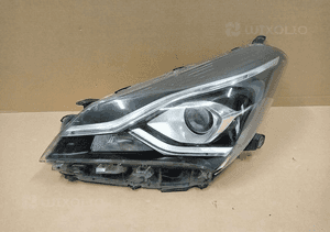 Lampa lewa lewy reflektor toyota yaris iii 3 led lift 17-20 1