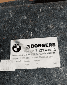 Boczek tapicerka bagażnika prawy kompletny BMW I E87 7123498 3