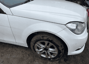 Mercedes W204 2.2CDI lift kpl przód 149 oryginał w kolor 6