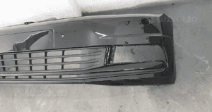 Touran ii zderzak przód xenon pdc 5TA807221AL 5