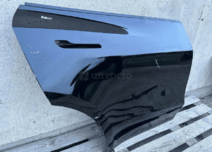 Drzwi tyl tylne prawe tesla model y 2020- bardzo ladne oryginalne 2