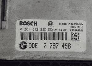 Komputer silnika bmw E87 118d 18D 0281012335 2