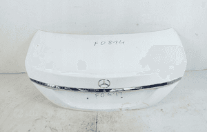 Mercedes W205 205 c-klasa klapa bagażnika tył tylna 1