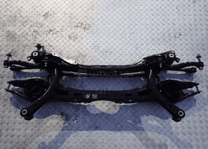 SANKI WOZEK TRAWERSA VW PASSAT B8 3G0 RADOM