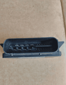 MODUŁ STEROWNIK POMPY PALIWA BMW 2.0D 7301554 6