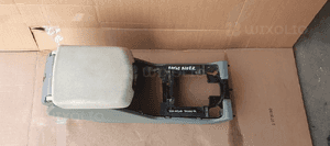 Tunel środkowy podłokietnik Range Rover Vogue L322 7012016 1