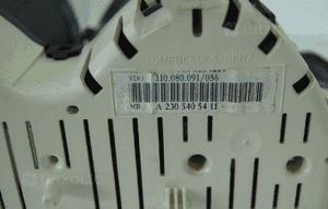 LICZNIK ZEGAR MERCEDES SL500 R230 UK 9