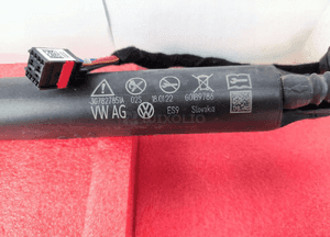 VW Volkswagen Arteon SIŁOWNIK ELEKTRYCZNY KLAPY BAGAŻNIKA 3G7827851A 2