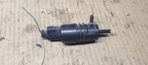 Pompka zbiorniczka spryskiwaczy BMW I F20 7310147 2