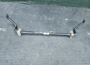 Stabilizator 8K0411309 L K Drażek Stabilizacyjny Reakcyjny Przod Przedni Łaczniki Audi A4 B8 A5 8T 6