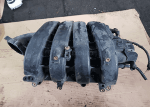 kolektor ssący astra h vectra c 1.8 16v 55563686 1