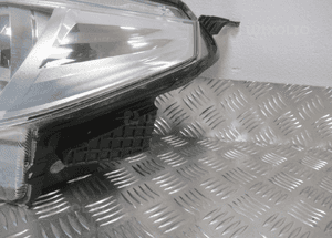 Lampa przednia przód lewa suzuki vitara ii 2 2015-2018 rok 10