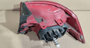 Lampa lewa tył tylna vw passat B7 kombi 3