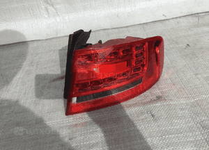 Audi A4 B8 sedan 8K5 lampa tylna prawa led 1