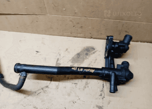 Obudowa termostatu termostat rurka wody Audi A3 8P 1.6 FSI 2