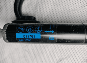 Siłownik klapy tył opel insignia a kombi elektryczny 08-13 13278258 3