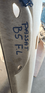 Podsufitka sufit tapicerka Passat B5 FL Kombi 6