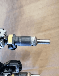 Listwa wtryskowa wtryski Peugeot 207 1.6 VTI 1.6 THP V757564580 5