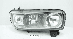 Mercedes atego lift 2004- lampa prawy przód prawa przednia A9738202761 1