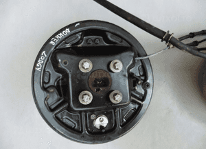 ZWROTNICA PIASTA PRAWY LEWY TYŁ DACIA DOKKER LODGE 3