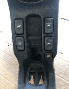 Podłokietnik tunel środkowy czarny LAND ROVER FREELANDER 2