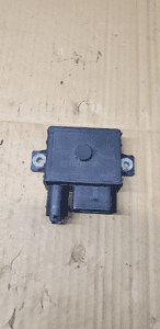 Przekaźnik świec żarowych BMW I E87 2.0D E2110022358 1