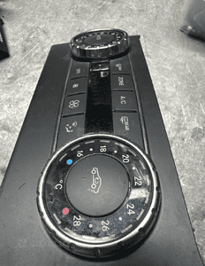 Mercedes g 463 c 204  panel sterowania klimatyzacji klimatronic 3