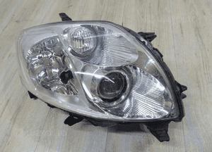 toyota AURIS 1 I lampa lewa przód soczewka 81150-02460 2