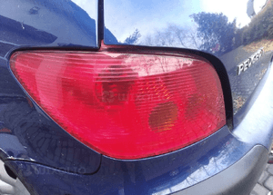 Peugeot 307 HB lampa tyl tylna prawa 7