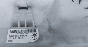 Zbiorniczek płynu spryskiwaczy wlew vw golf vii audi A3 8V 5Q0955449AF 2