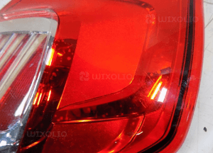 Ford fiesta MK7 lift lampa prawa tył led europa 4