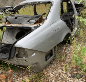 Mercedes S 220  błotnik cwiartka dupa tył   reperaturka 4