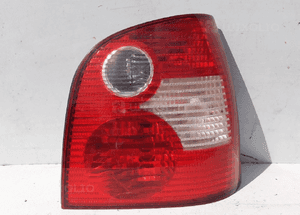 Volkswagen polo 9N 01-05r lampa tył prawa 1
