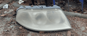 Przod przednia lampa prawa volkswagen passat B5 1