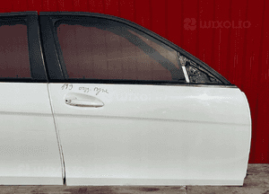 Mercedes W204 lift drzwi 149 prawy przód oryginał ładne 3